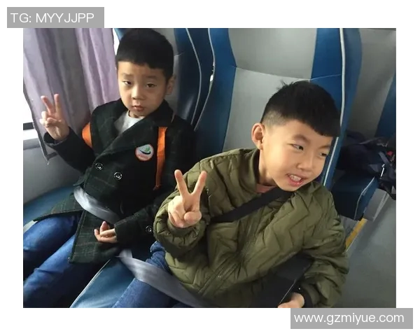 皮克头像足球明星女孩的成长故事与梦想追逐之旅 皮克头像足球明星女孩的成长故事与梦想追逐之旅